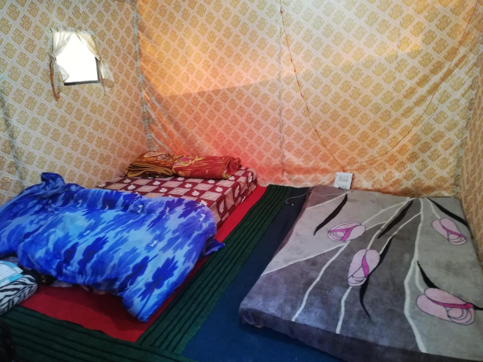Shanti People Huts & Camp Kasol Room photo