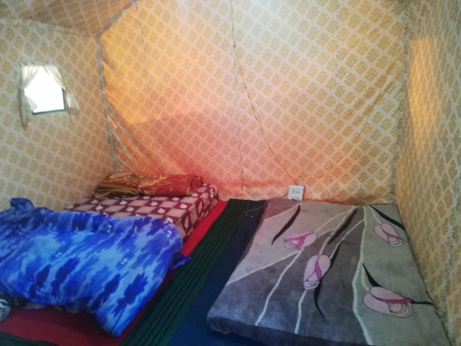 Shanti People Huts & Camp Kasol Room photo