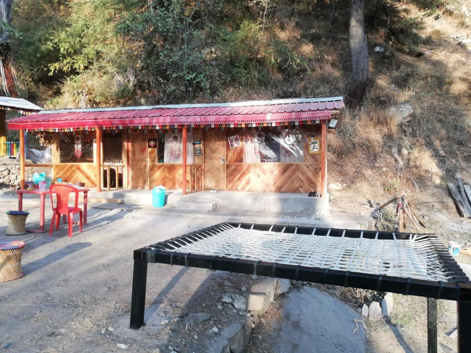 Shanti People Huts & Camp Kasol Room photo